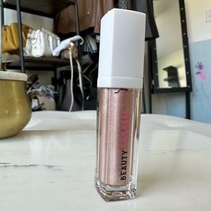 BEAUTY FOR REAL Liquid Eyeshadow Moondance New